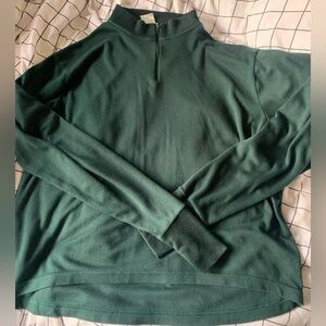 cute green quarterzip!!